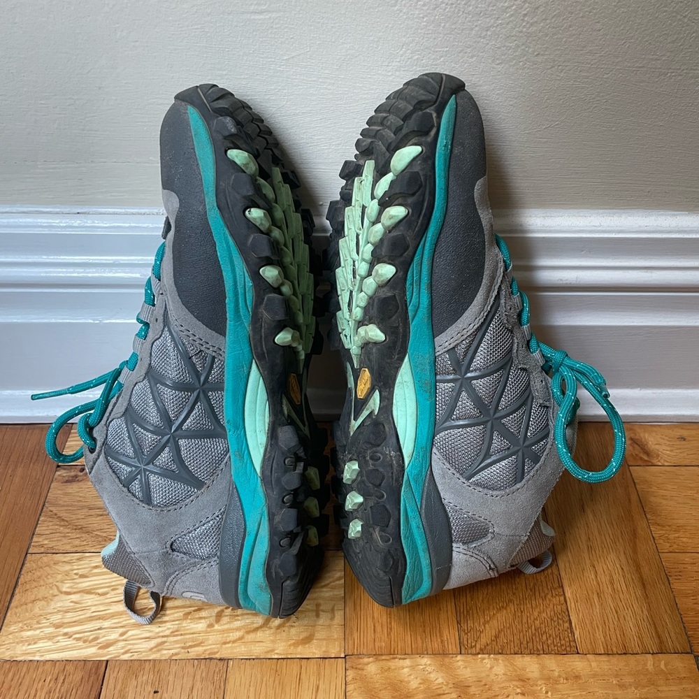 The North Face Hedgehog Fast Pack Low Hiking Shoes Women's 6 Gray Teal - Picture 7 of 9